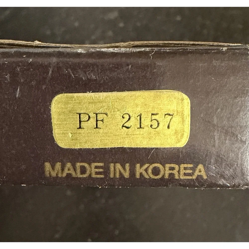 Vintage Heritage Solid Brass 5x7 Photo Frame Gold Ribbed Korea w/ Original Box